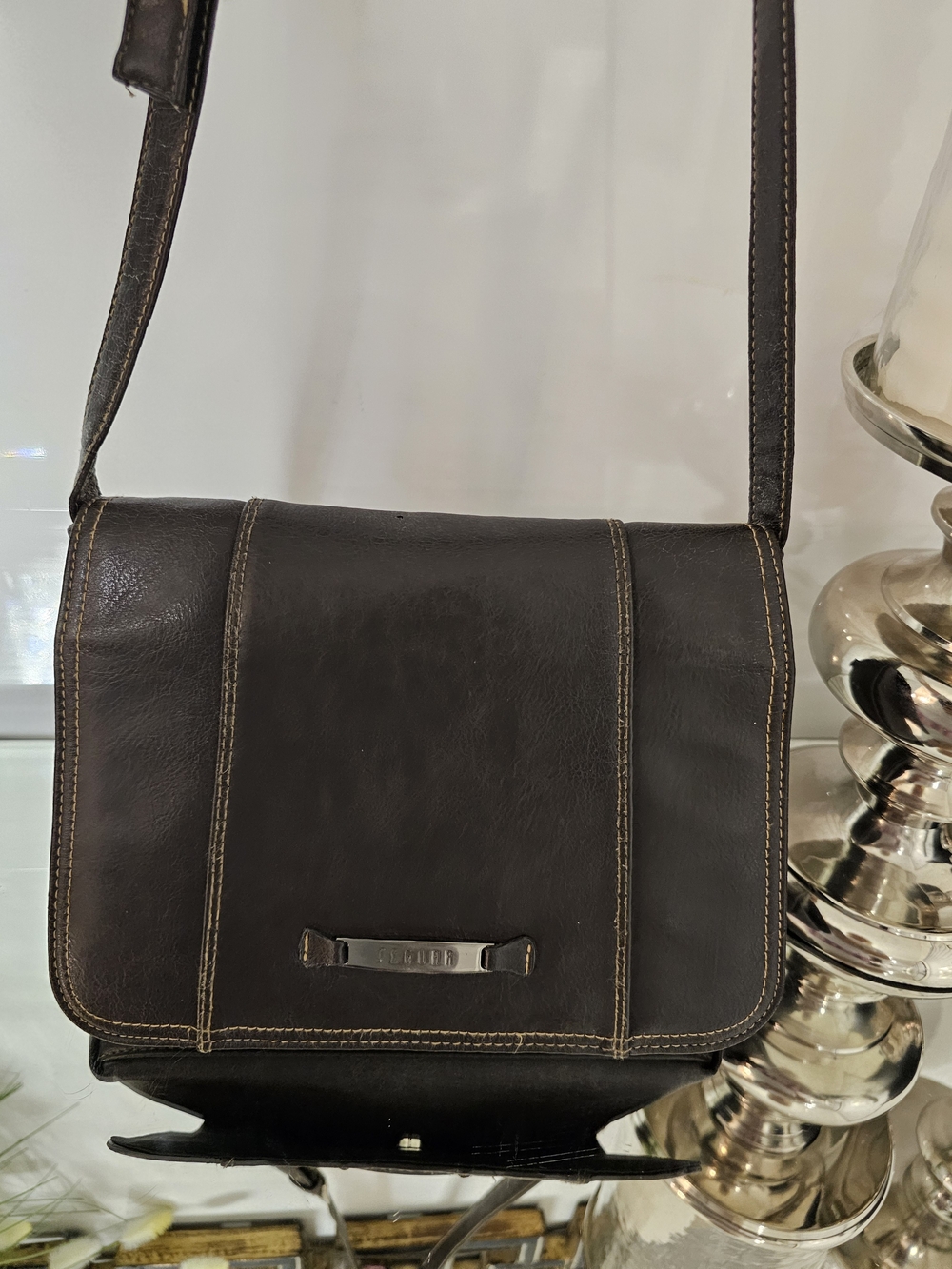 Jaguar Men's Vintage Dark Brown Leather Messenger Bag with Adjustable Strap
